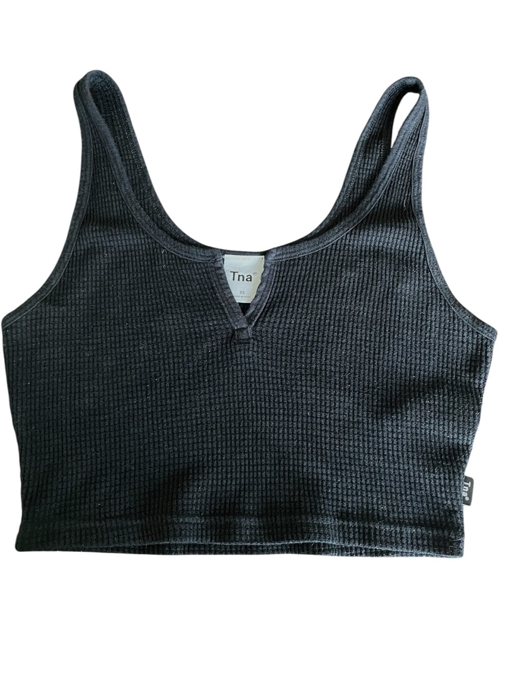 Aritzia Bundle of 6 Crop and Tank Tops (2XS-XS) - Picture 8 of 8